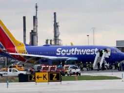 El avión, un Boeing 737-700 de la compañía Southwest, procedía del aeropuerto de La Guardia, en la ciudad de Nueva York. AP / D. Maialetti