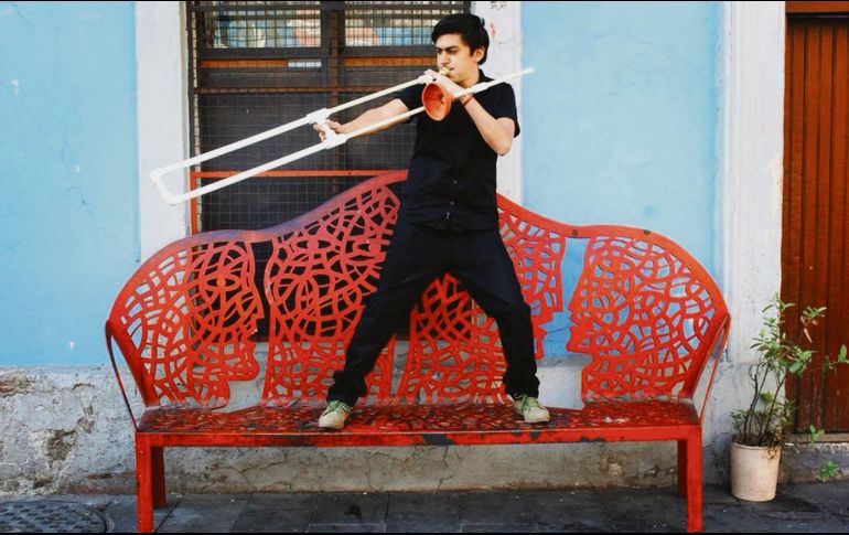 Innovadores. La Orquesta Basura produce su música con elementos reciclados. ESPECIAL