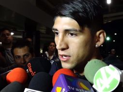 ''Se logró el primer objetivo que era ganar este partido y muy contento por todo el sacrificio del equipo, porque realmente lo sacamos de buena manera'', dijo Alan Pulido, quien anotó el gol del triunfo. EL INFORMADOR / J. Robles