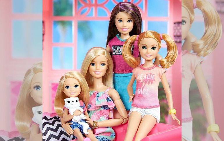 En una publicación aparece Barbie con sus tres hermanas. INSTAGRAM / barbie