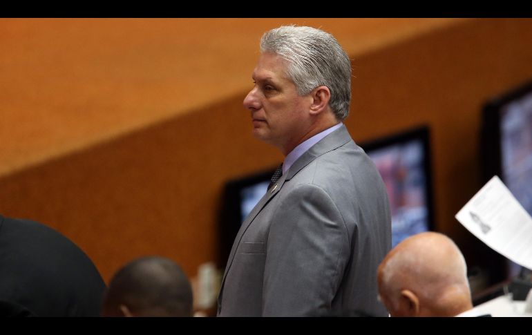 El primer vicepresidente de Cuba, Miguel Díaz-Canel, asiste en La Habana a la sesión constitutiva de la Asamblea Nacional del Poder Popular, que será la encargada de elegir al próximo presidente de la isla. EFE/A. Ernesto