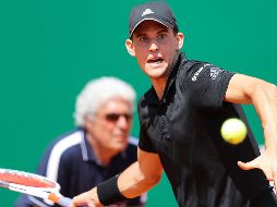 Thiem derrotó al campeón del 2013 y 2015 en un durísimo encuentro en dos horas y 29 minutos. AFP / V. Hache