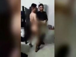 Las identidades de los elementos policiacos no fueron reveladas. YOUTUBE / postamx