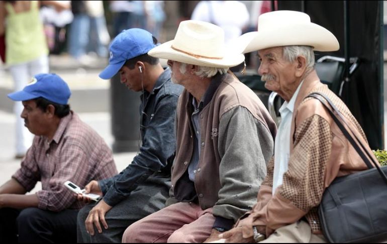 Se recomienda ejercitar el cerebro para prevenir o retrasar la aparición de demencias. EL INFORMADOR / ARCHIVO