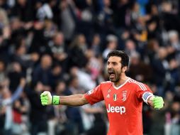 Buffon está cerca de conseguir su séptimo campeonato consecutivo con la Juventus de Turín. TWITTER/@juventusfc