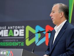 Meade llegó a Minería para hacer una revisión del lugar previo al debate presidencial que se llevará a cabo mañana. NTX