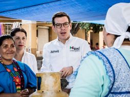 Castro Reynoso presentó sus propuestas con ciudadanos y comerciantes. NTX / ESPECIAL