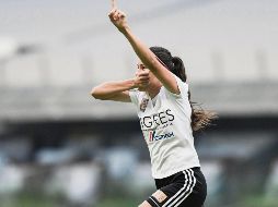 La tigresa Lizbeth Ovalle hizo un tanto de buena estampa luego de un “sombrerito”. ESPECIAL/LIGA MX FEMENIL