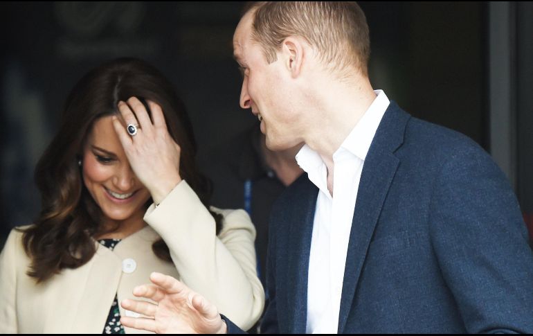 El nuevo bebé ocupará el quinto puesto en la línea de sucesión al trono británico. EFE/F. Arrizabalaga