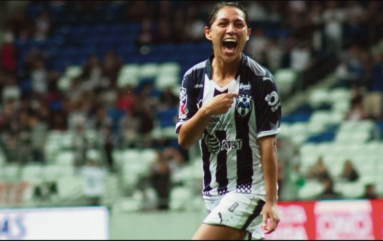 Diana Evangelista marcó dos tantos para la causa de las Rayadas, que se verán las caras en la Final ante Tigres. INSTAGRAM/@rayadasoficial