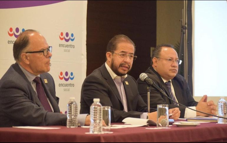 José Alfredo Ferreiro, Hugo Eric Flores y Berlín Rodríguez en conferencia de prensa. FACEBOOK/EncuentroSocialPPN