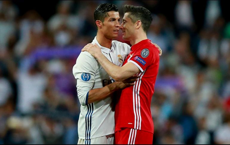 Este será el primer encuentro de la serie entre estos dos colosos del futbol europeo, de los cuales saldrá uno que disputará la final en Kiev, Ucrania. TWITTER / @FCBayernEN