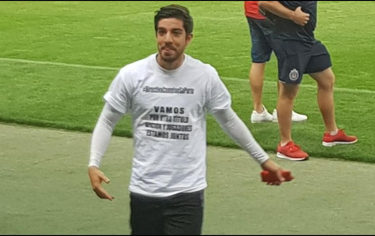 Por reglamento de la Concacaf, el Guadalajara sólo dejó ver los primeros 15 minutos de la práctica. ESPECIAL