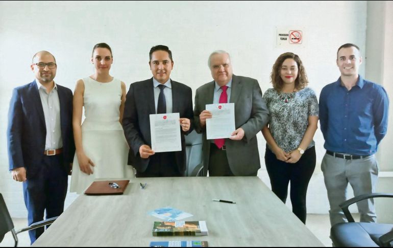 Autoridades deportivas de Jalisco y del Instituto Universitario Amerike están listos para trabajar juntos. ESPECIAL