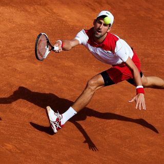 Djokovic cae ante Klizan en su debut en Barcelona