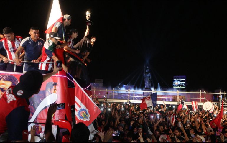 Esta noche La Minerva podría ser testigo del festejo de un título más para Chivas. EL INFORMADOR / ARCHIVO