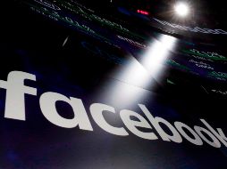 Facebook también comunicó que sus usuarios activos diarios en marzo de media se situaron en los mil 450 millones de personas, un 13 % más respecto al dato del año anterior. AP/ R. Drew