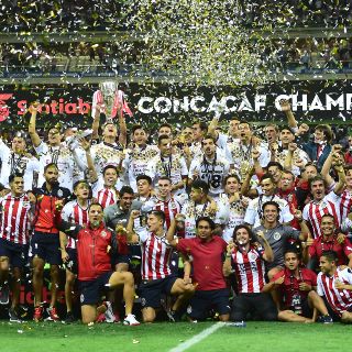 Chivas derrota a Toronto en penaltis y es campeón de Concacaf
