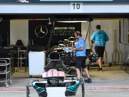 Mecánicos y empleados trabajan a marchas forzadas para que el evento se celebre de forma óptima. AFP/K. Kudryavtsev