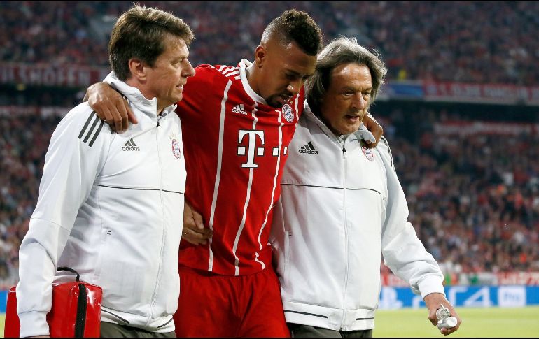 Si se confirman los plazos, la temporada del campeón del mundo en 2014 pondría en entredicho su presencia en Rusia, donde Alemania se enfrentará en su debut a la Selección Mexicana. EFE / R. Wittek