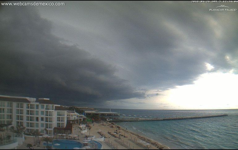 Usuarios de redes sociales, que atestiguaron la granizada, compartieron fotografías y videos que se viralizaron. TWITTER / @webcamsdemexico