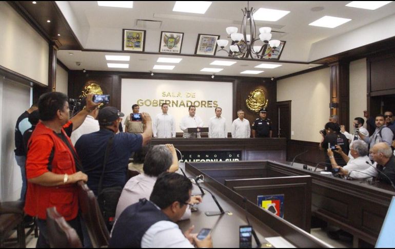 El gobernador, Carlos Mendoza Davis, manifestó que por razones de Ley no podría abundar más sobre el tema. TWITTER / @cmendozadavis