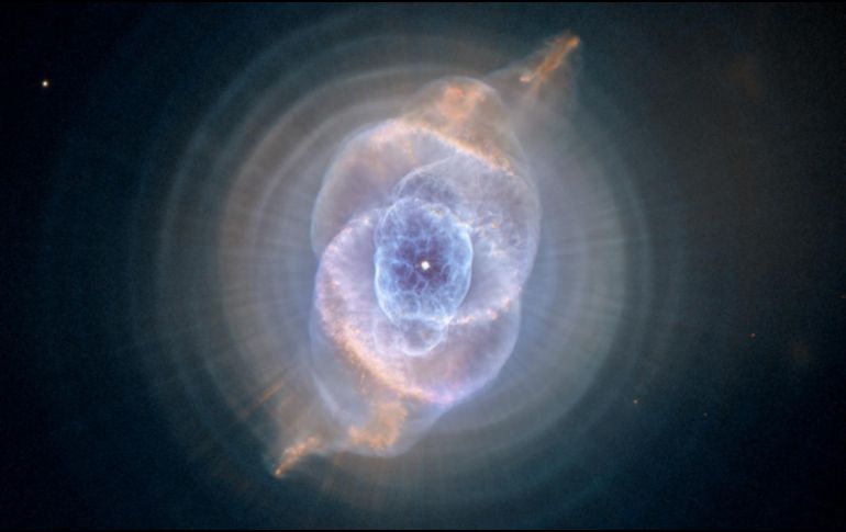  La jirafa contiene una gran cantidad de objetos interesantes de cielo profundo. AP/ ARCHIVO