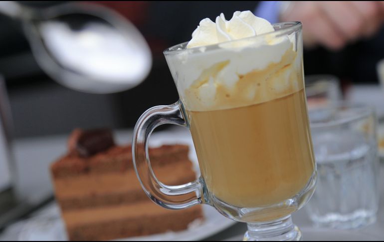 Los efectos del antojo son más fuertes cuando los productos son más altos en calorías, ricos en grasa y azúcar. AFP / ARCHIVO