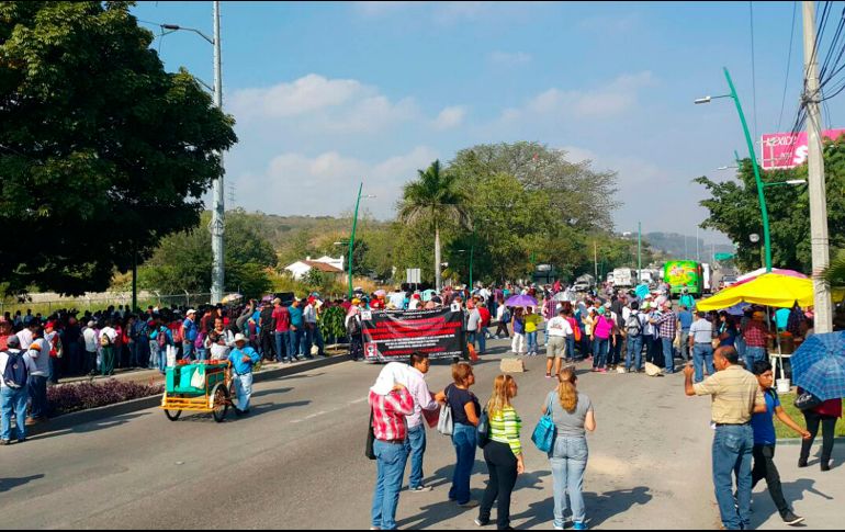 Los inconformes exigían la integración de una mesa de diálogo para plantear sus promociones, transferencias, ascensos y cadenas de cambio, entre otras demandas. SUN / ARCHIVO