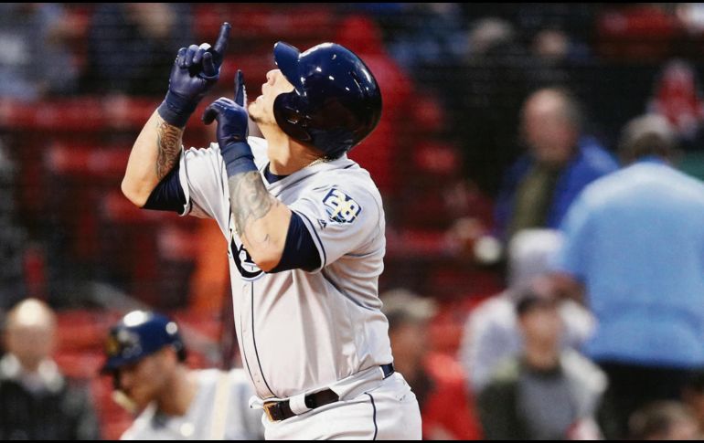 Poder. Wilson Ramos mostró su valía con el bate ayer frente a los Medias Rojas. AP