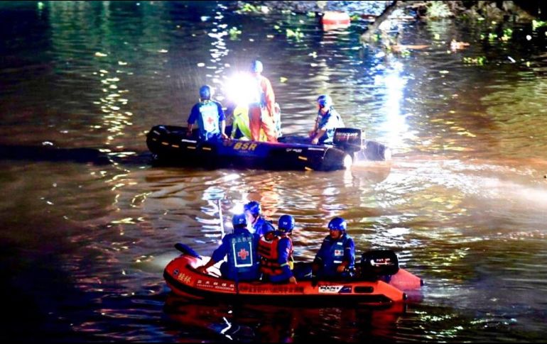 De acuerdo con los fiscales que tratan el caso, Li está acusado de organizar la regata sin permiso de las autoridades locales. TWITTER