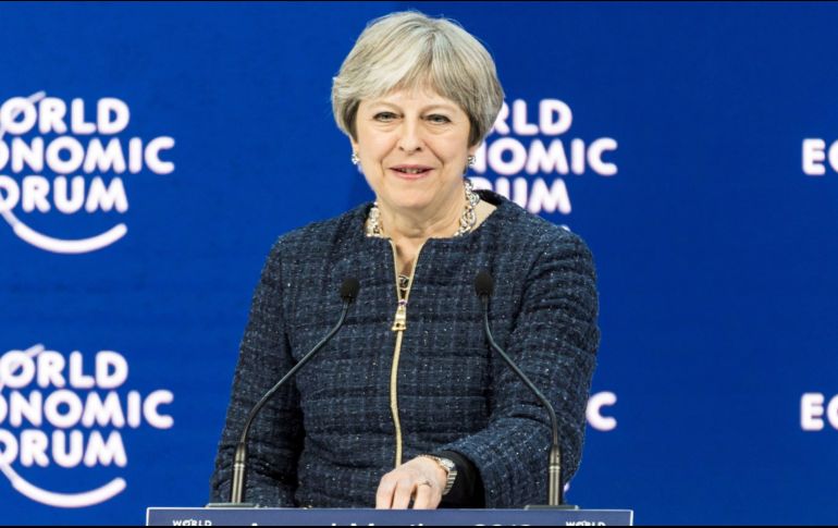 Los mensajes también atacaron a la ahora primera ministra, Theresa May. EFE / ARCHIVO
