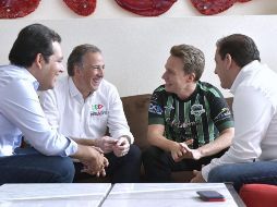 En sus actividades proselitistas en Chiapas, Meade estuvo acompañado del gobernador Manuel Velasco y el candidato priista a la gubernatura Roberto Albores Gleason. NOTIMEX