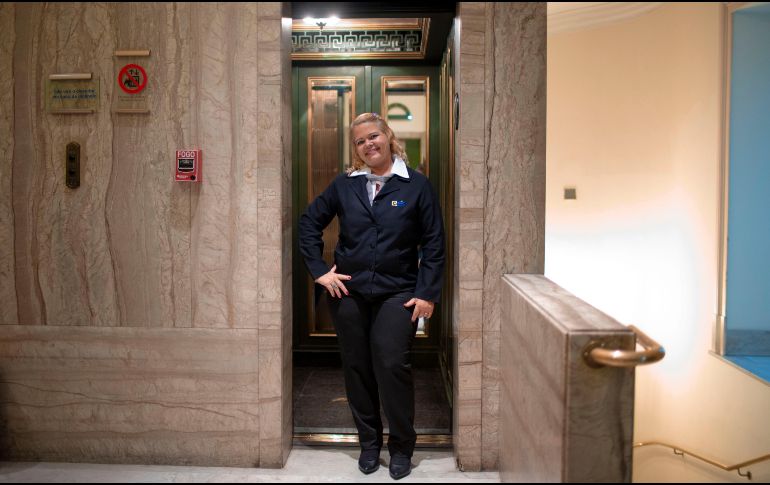 Lizie da Silva es una operadora de elevadores desde 1997. Trabaja en el Centro Cultural del Banco de Brasil en Río de Janeiro. AFP/M. Pimentel