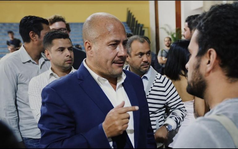 Los alumnos le plantearon a Alfaro más de 150 preguntas referentes a diversos temas. TWITTER / @EnriqueAlfaroR