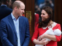 El duque de Cambridge se ha tomado un permiso de paternidad para atender a su familia. AFP/ARCHIVO