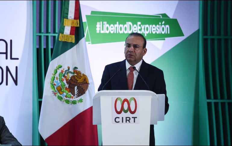 Navarrete Prida asiste a la inauguración de la 59 Semana de la Radio y Televisión de la CIRT. TWITTER / @navarreteprida