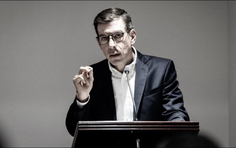 Castro afirmó frente a notarios y abogados que el combate a la corrupción también debe ser contra aquellos de su gremio que también estén involucrados en ella. TWITTER / @micasrey