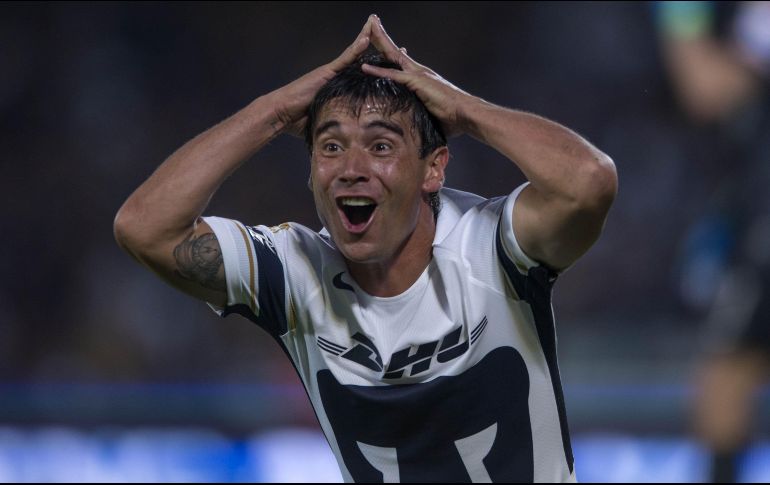 Luego de perder 4-1 en CU, los auriazules quedaron virtualmente eliminados por su acérrimo rival, pese a que faltan 90 minutos para que se acabe la serie de cuartos de final. MEXSPORT / V. León