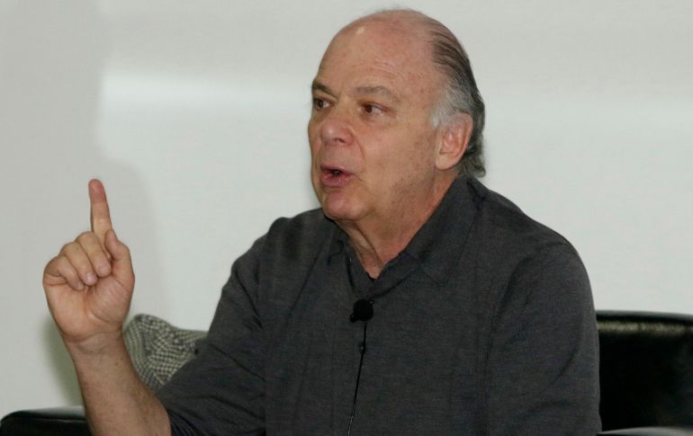 El escritor les solicitó a los líderes y afiliados a la Coparmex defender la dignidad en todos los niveles del empresariado. NTX/ ARCHIVO