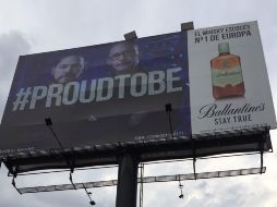 Durante el operativo en el que laboró el hombre agredido se clausuraron seis anuncios por no contar con las licencias correspondientes. ESPECIAL