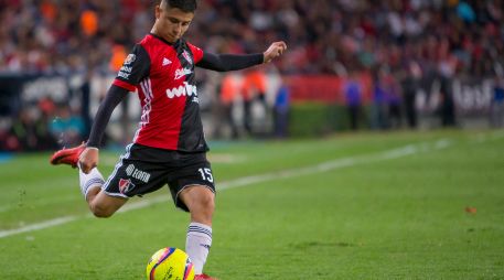 Se ha convertido en el objeto del deseo de varios equipos. El habilidoso extremo es la última joya de la corona rojinegra. MEXSPORT / ARCHIVO