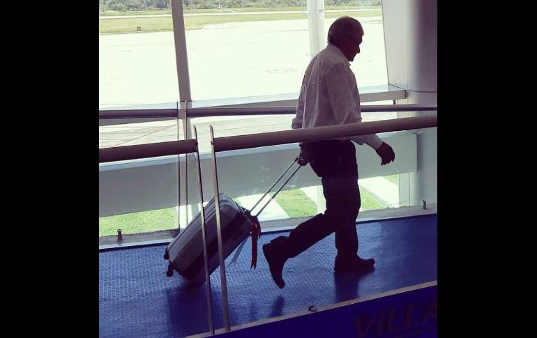 Fue apenas en marzo cuando la periodista pedía ayuda para verificar su página de Facebook; su página se ha viralizado rápidamente al colocarse entre el gusto de los simpatizantes de Morena. FACEBOOK / Beatriz Gutiérrez Müller