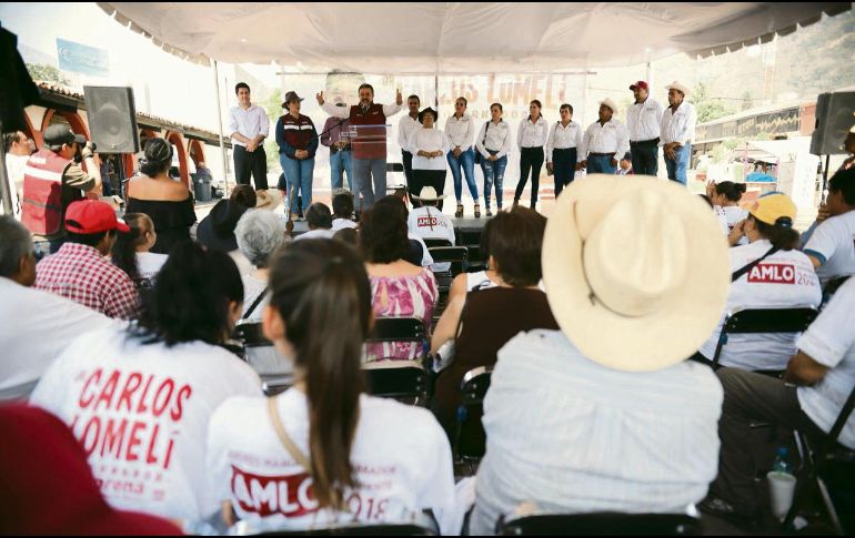 Lomelí estuvo en el municipio de Casimiro Castillo. ESPECIAL
