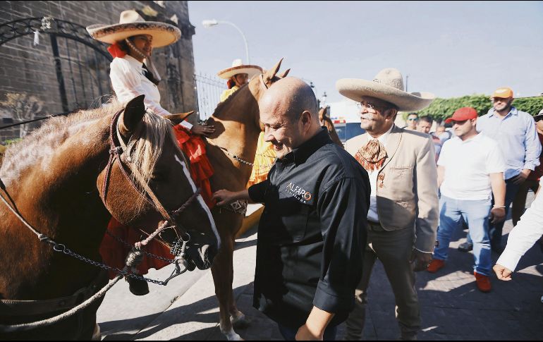 Alfaro se comprometió a que el agua llegue a todos los jaliscienses. ESPECIAL