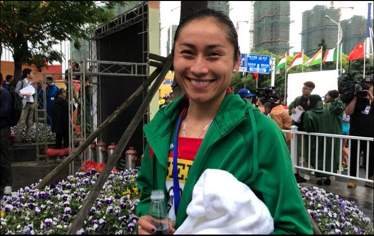 González, referente de la marcha mexicana, no tuvo complicaciones para quedarse con el primer lugar al detener su registro en 1:26.38, la mejor marca de la temporada. TWITTER / @iaaforg