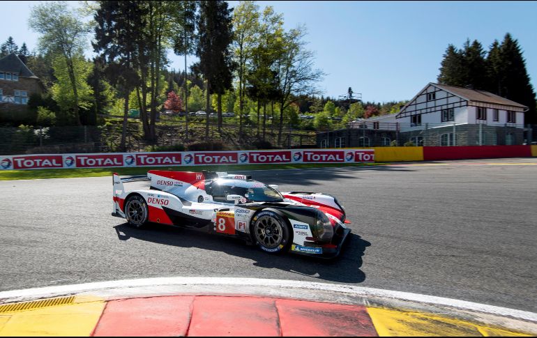 El doble campeón del mundo en la F1 volvió a demostrar su enorme talento. EFE / N. Lambert