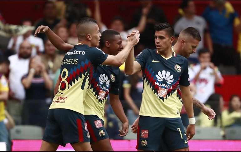 La clemencia de las Águilas se convirtió en complacencia hacia el final del primer tiempo. EFE / J. Méndez