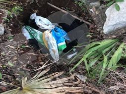 En la construcción se encontraron chalecos balísticos, casquillos percutidos y pruebas de que allí se podrían haber cometido actos criminales. ESPECIAL/TWITTER