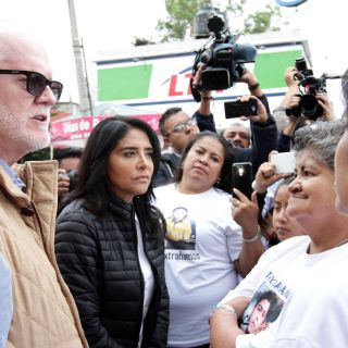 Barrales promete justicia en caso de "News Divine"